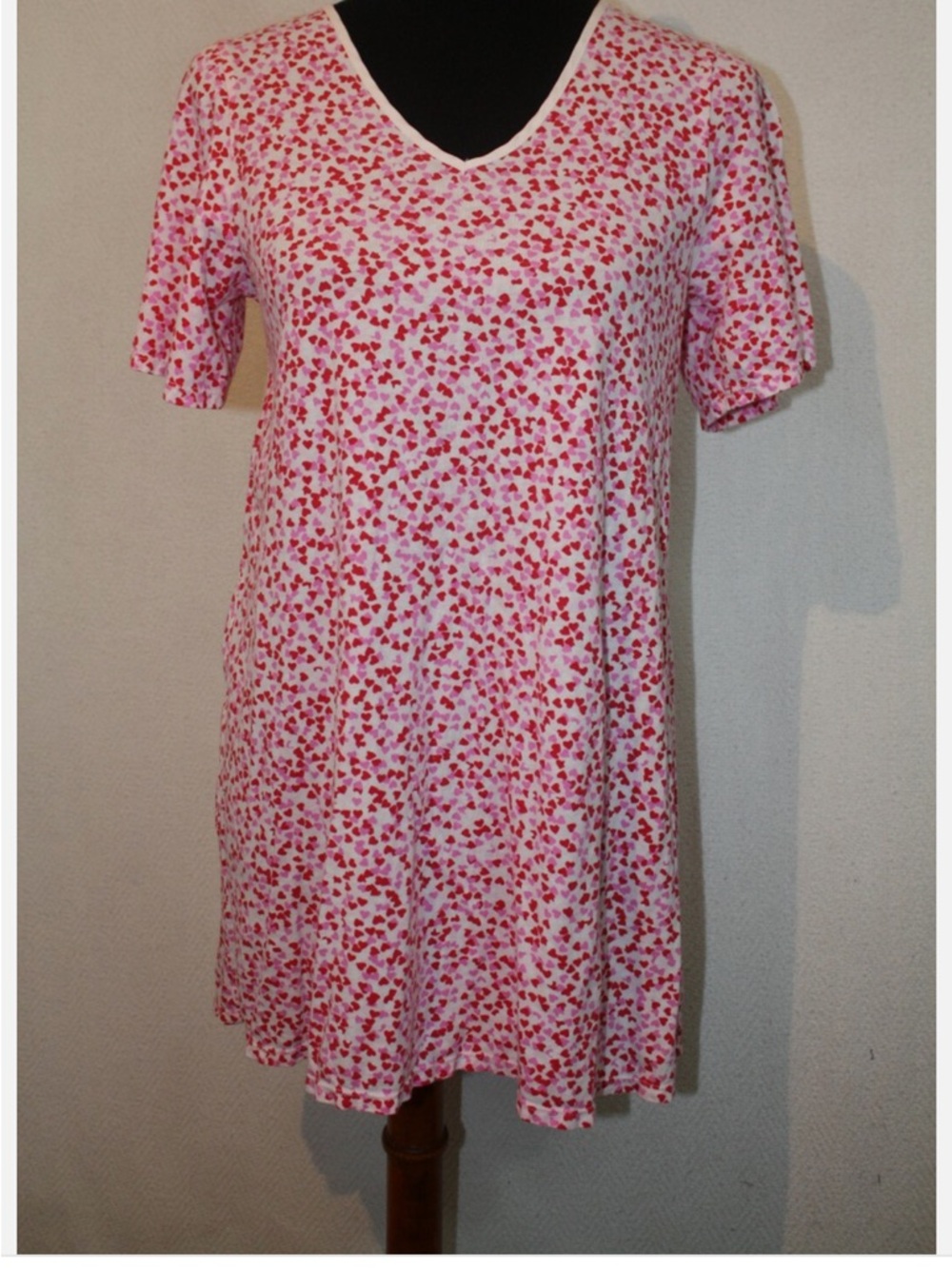 Kate Spade Pink and Red Heart Print V-Neck Night Shirt